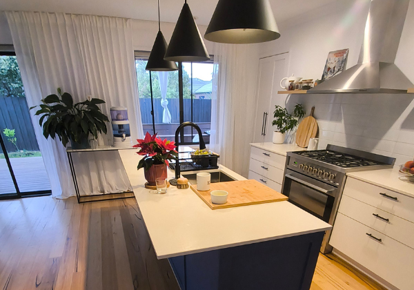 Armstrong Creek 137b Owner Builder Report Kitchen 600x420px